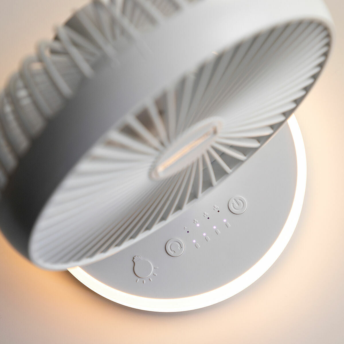 Innovagoods Rechargeable Desk Fan With Led Fanled Innovagoods Ø6,6'' 4000 Mah