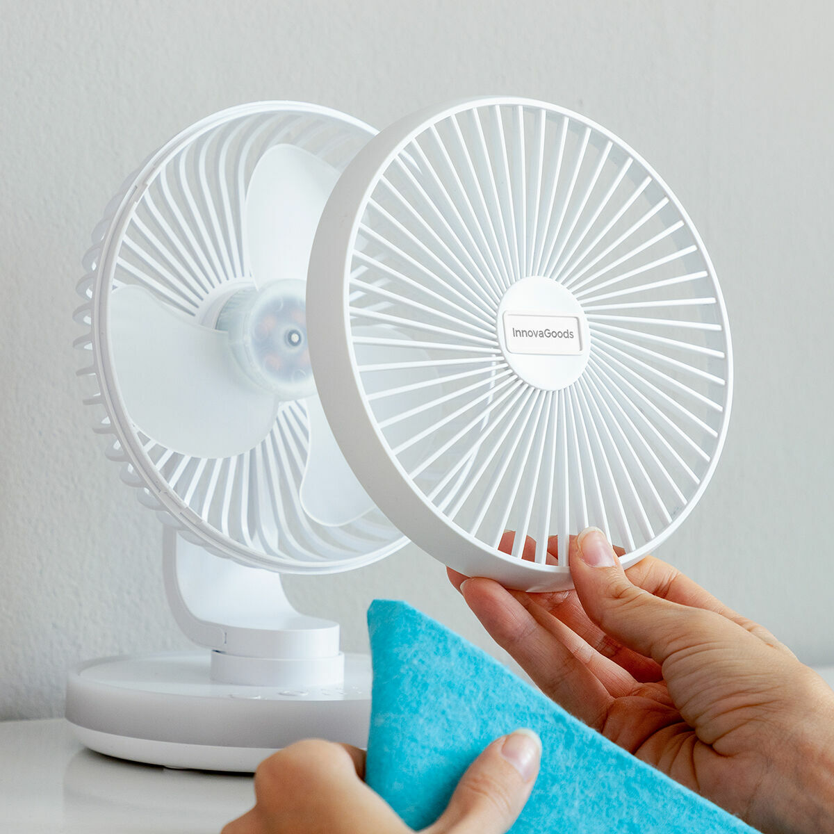 Innovagoods Rechargeable Desk Fan With Led Fanled Innovagoods Ø6,6'' 4000 Mah